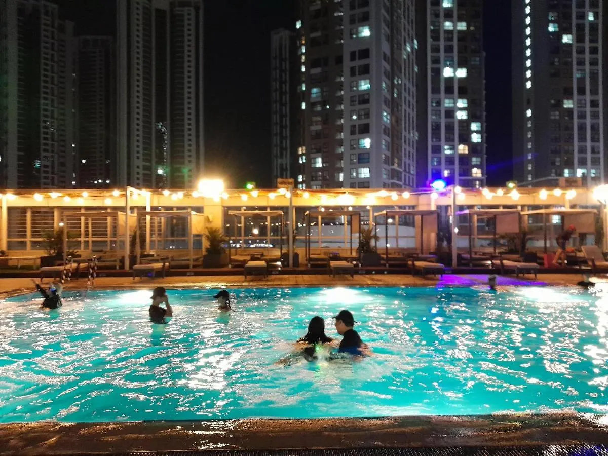 Songdo Halla Westernpark-Seaviewroom Hotel-바다전망 Incheon Hotel