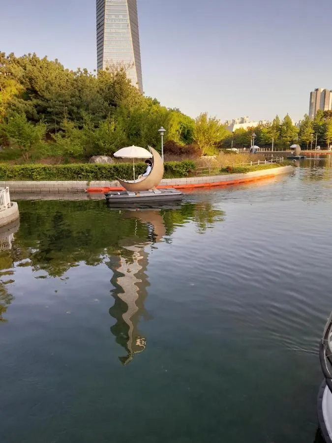 **** Hotel Songdo Halla Westernpark-Seaviewroom Hotel-바다전망 Incheon South Korea